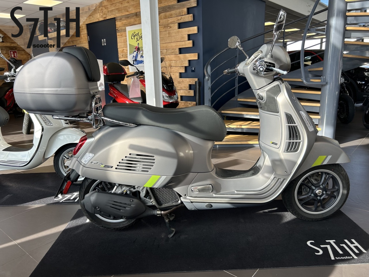 Vespa GTS 125 Super Tech