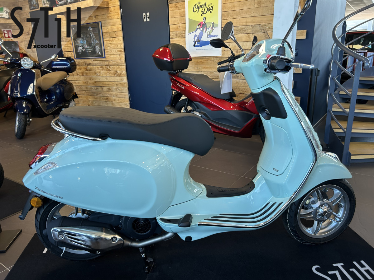 Vespa Primavera 125 