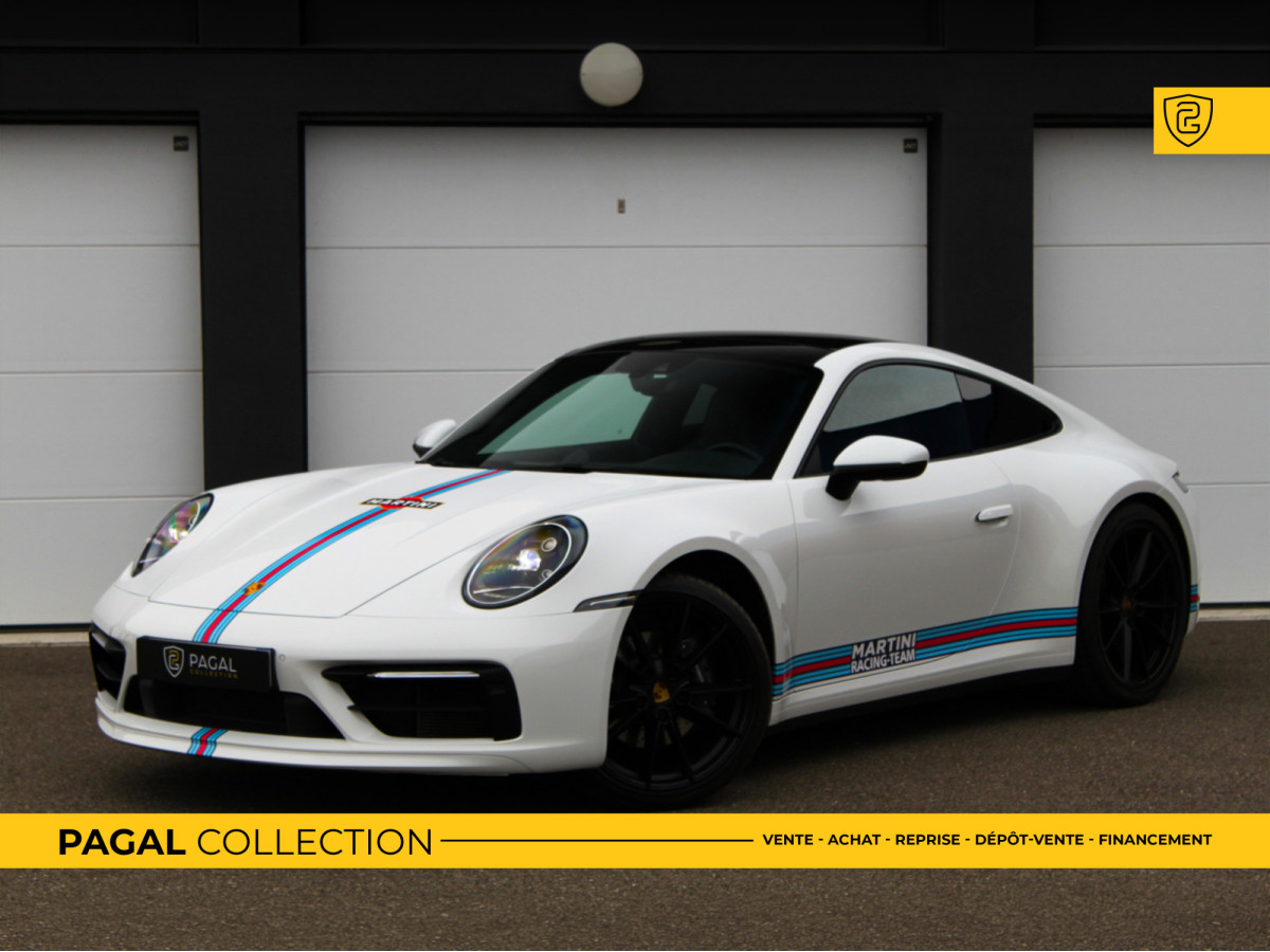 Porsche 911 (992) CARRERA