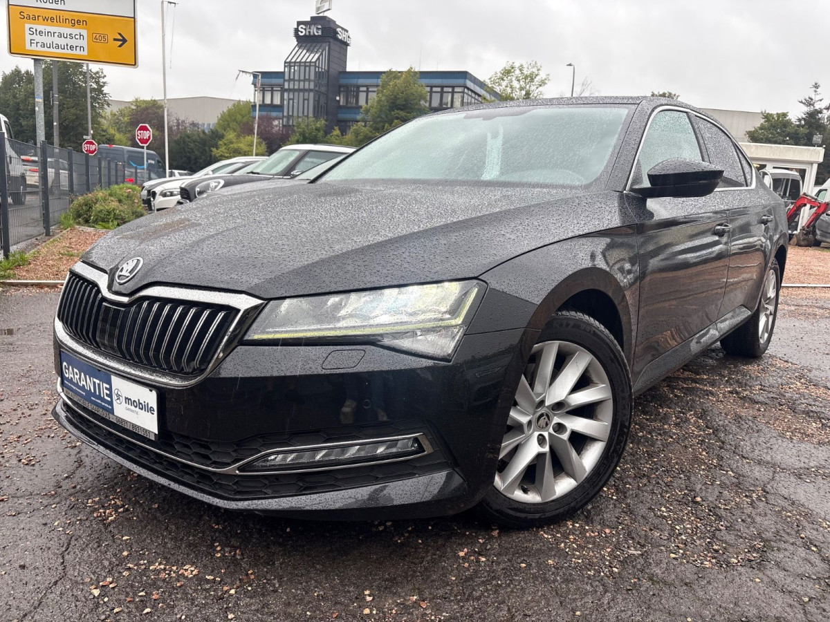 Skoda Superb Superb Lim. Style/DSG/PANO/LEDER