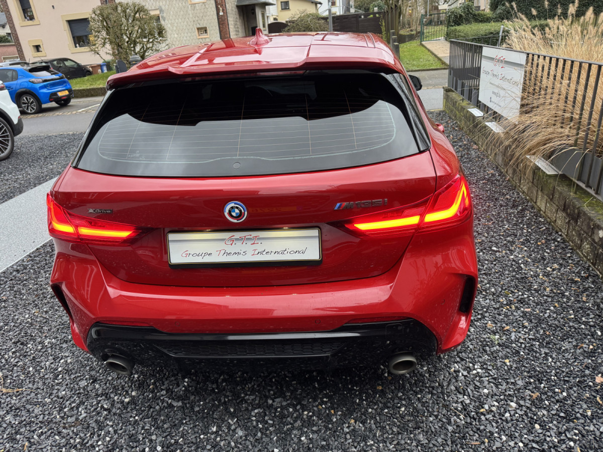 BMW M135 i 306 Xdrive Steptronic