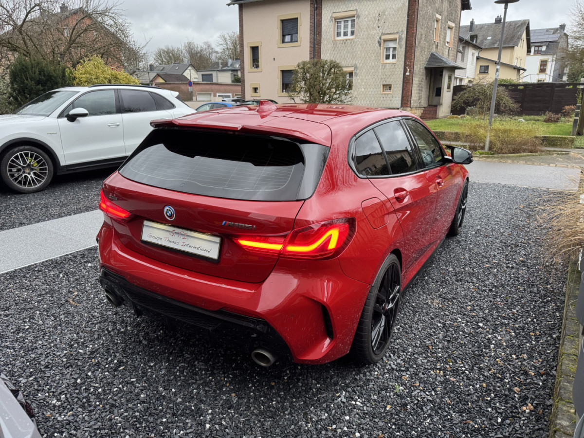 BMW M135 i 306 Xdrive Steptronic