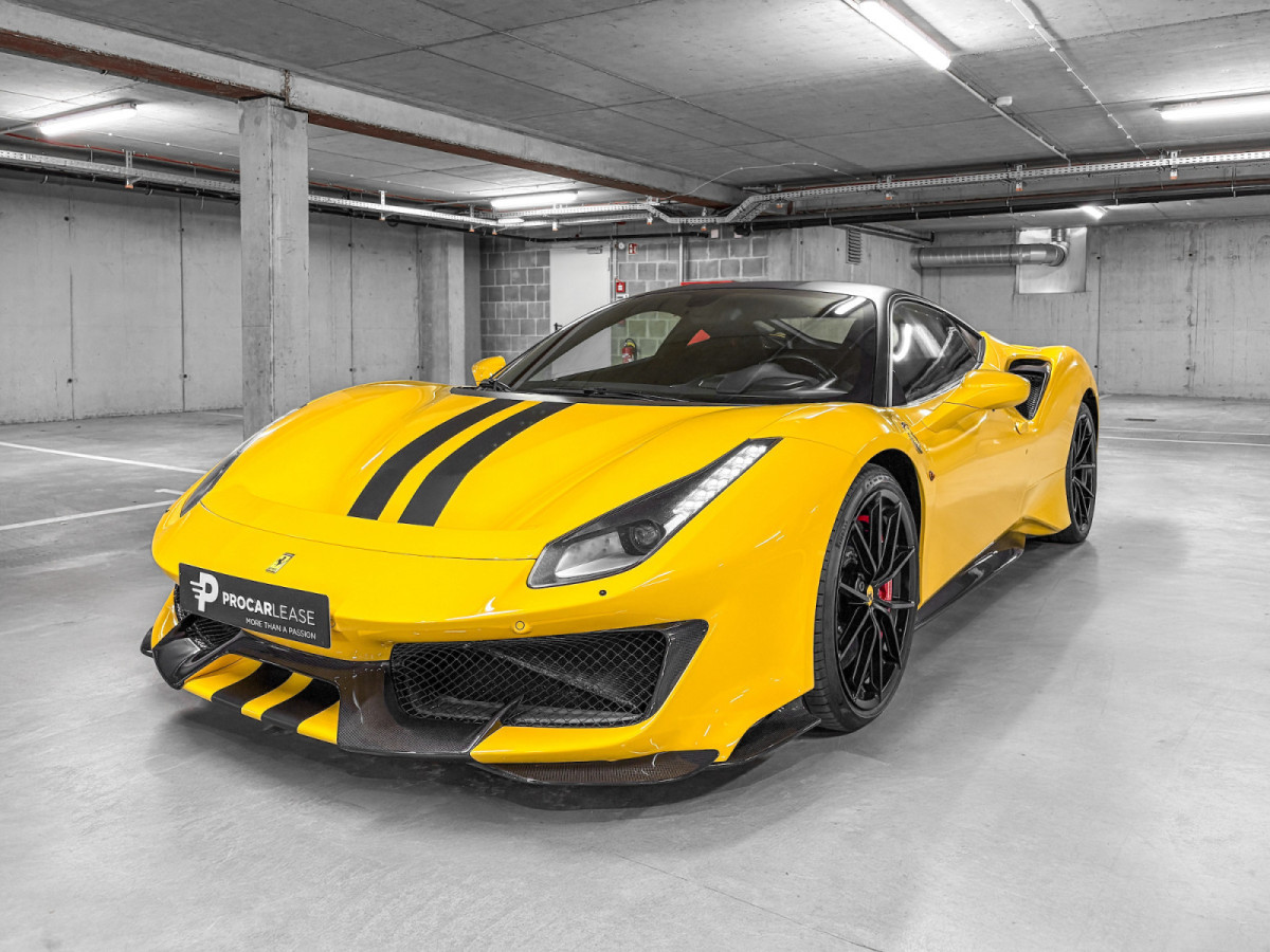 Ferrari 488 Pista FULL CARBON SPEC/ LIFT/ FULL FERRARI SERVICE