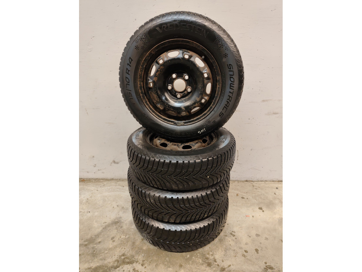 Jantes acier + Pneus hiver 14