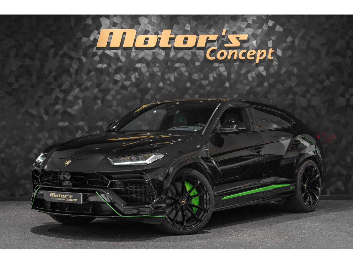 Lamborghini Urus V8 - NERO HELENE / VERDE