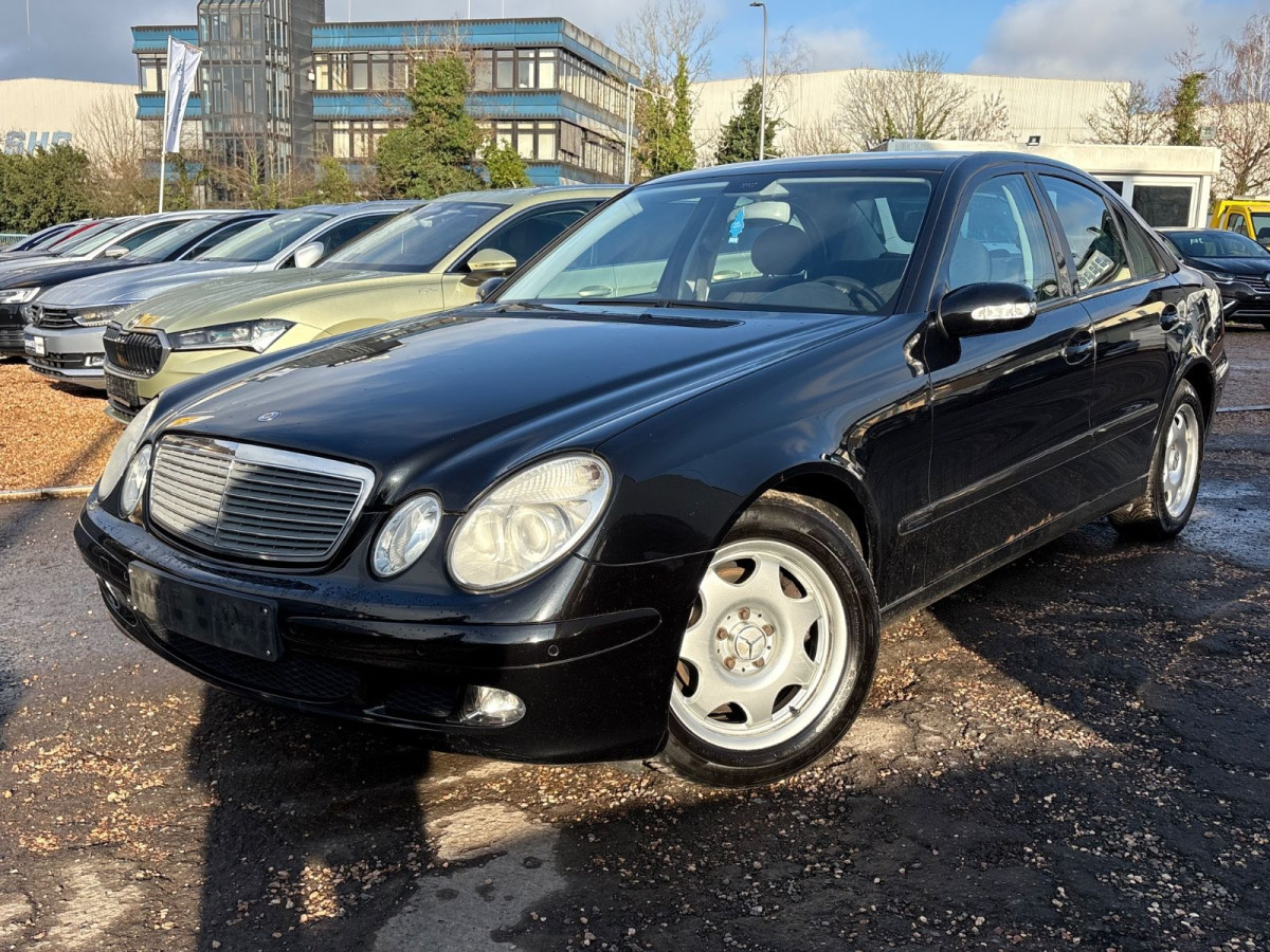 Mercedes-Benz E 200 Kompressor Limousine