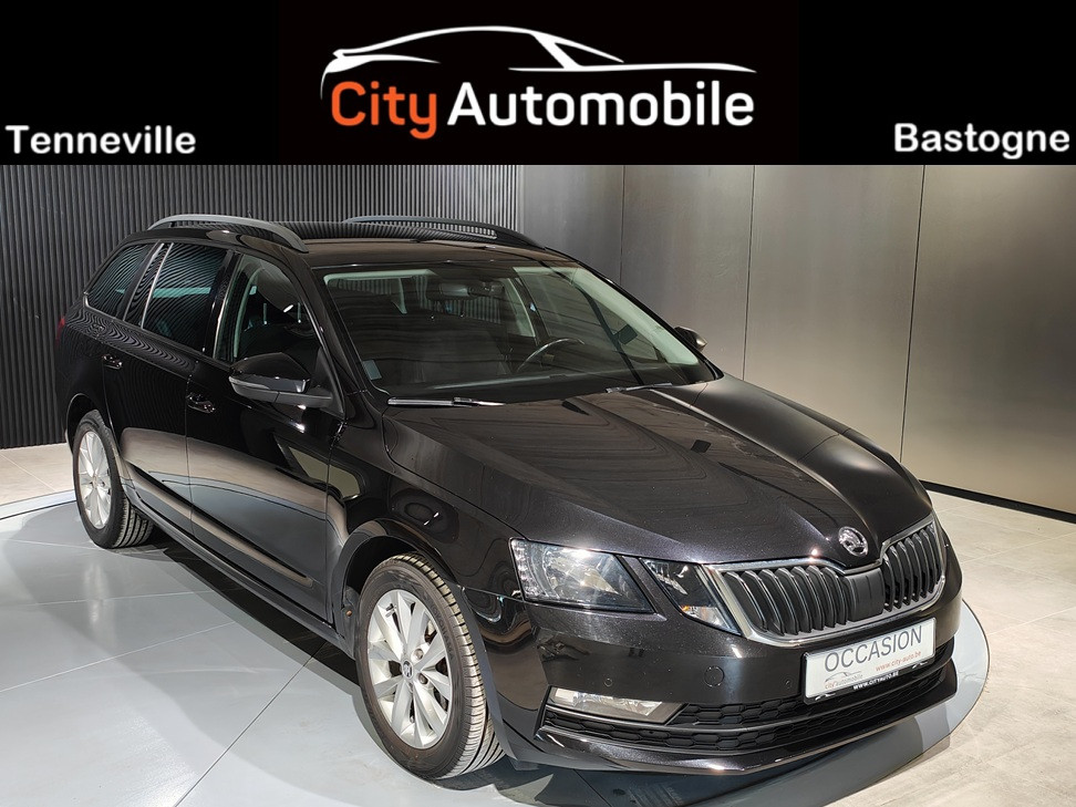 Skoda Octavia 1.6 TDi DSG CARPLAY GPS BLUETOOTH RADAR AV/ARR