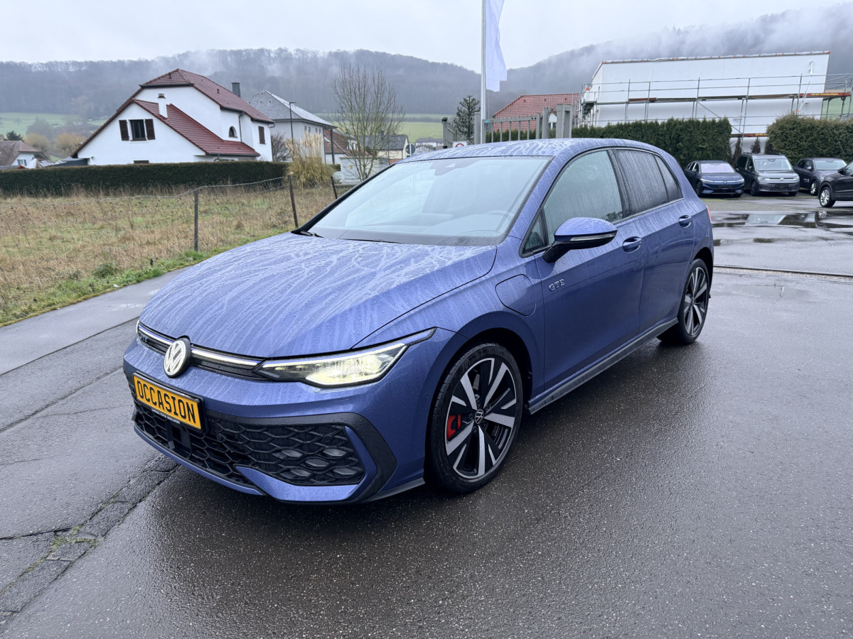 Golf GTE 1.5 eHybrid 130 kW / 177 CV Boîte à double embrayage 6 vitesses
