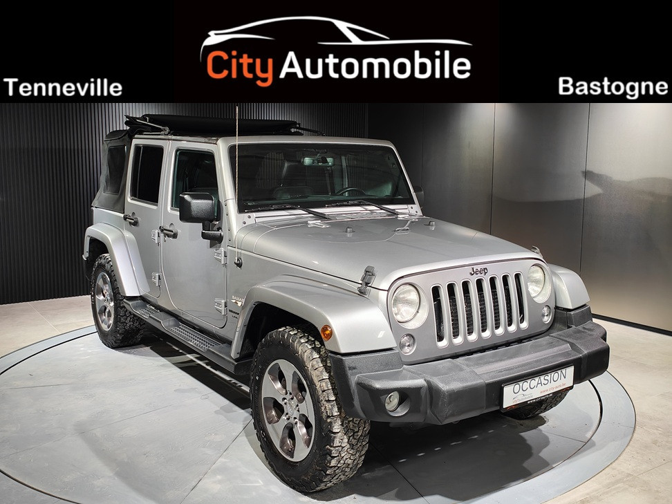 Jeep Wrangler 2.8 CRD JK UNLIMITED DECAPOTABLE UTILAIRE CUIR BLUETOOTH