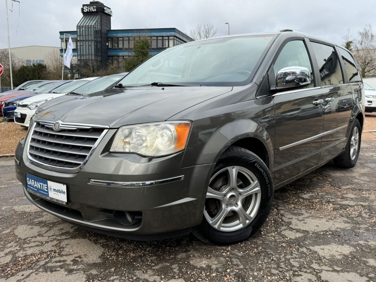 Chrysler Grand Voyager Limited 2.8 CRD Autom.