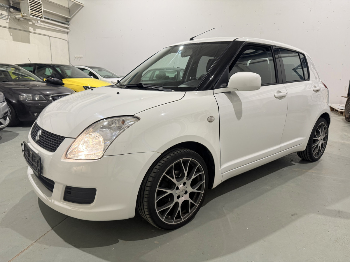 Suzuki Swift 1.3i 92ch