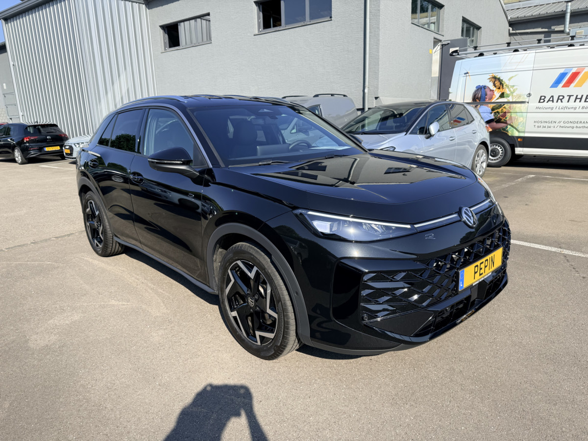 Volkswagen T-Roc R-Line 1.5 eTSI 150cv Boîte à double embrayage 7 vitesses