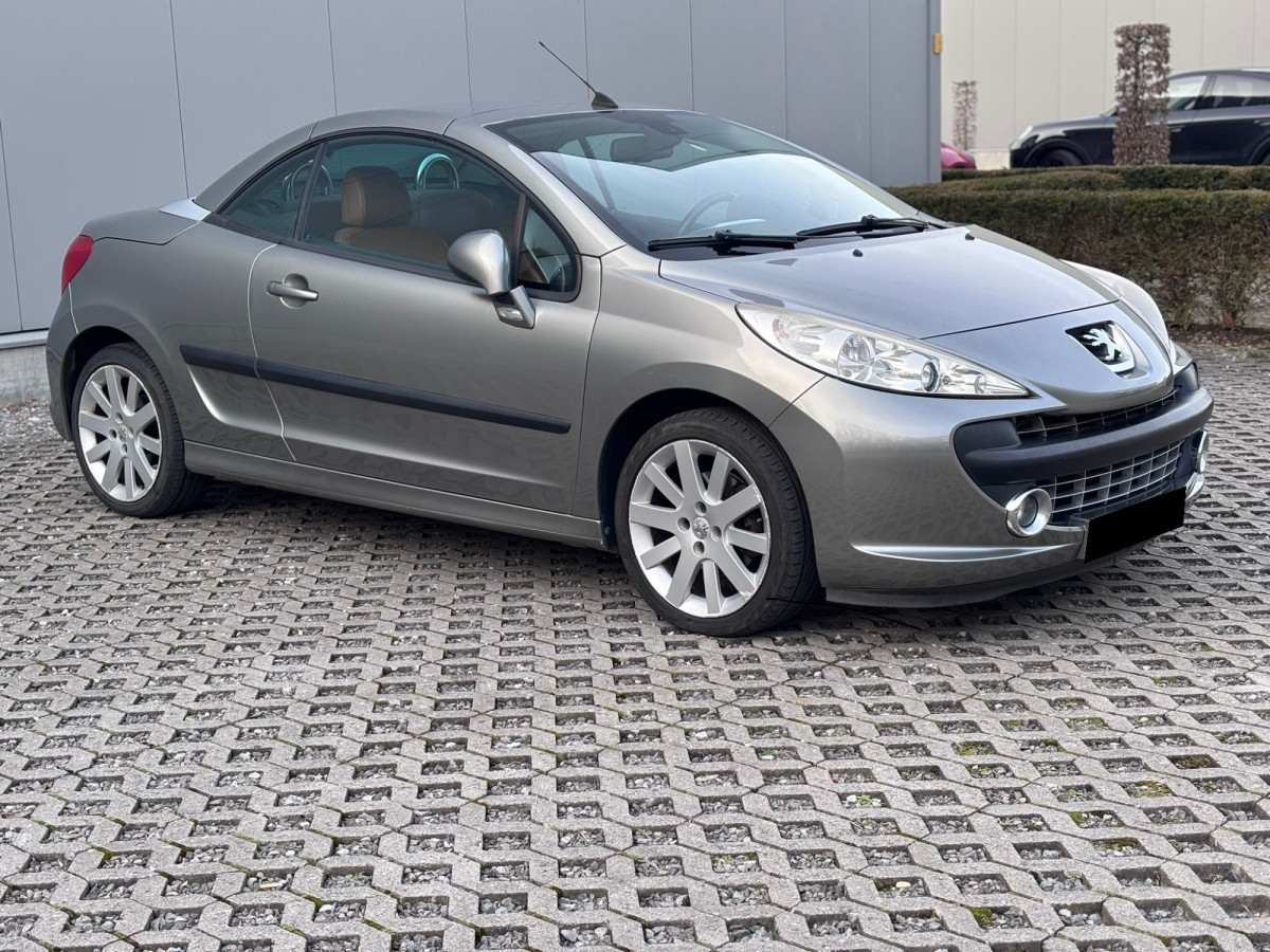 Peugeot 207 CC 1.6 VTi 120 Sport