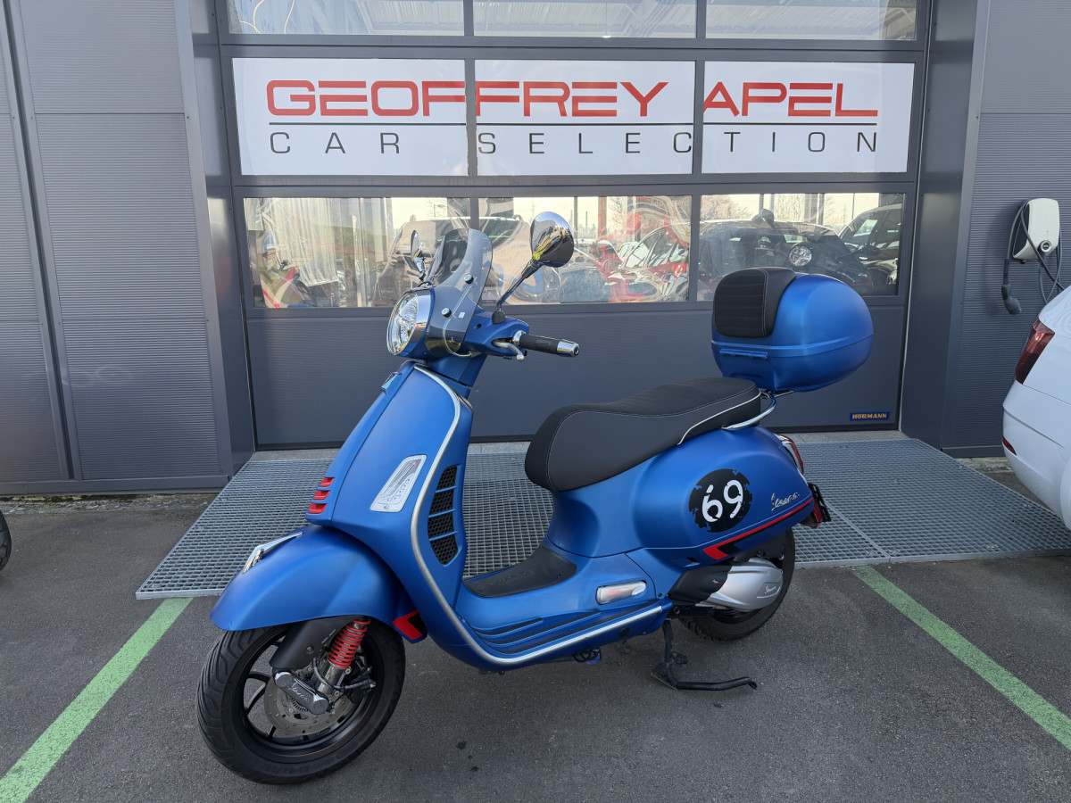 Vespa GTS 300 