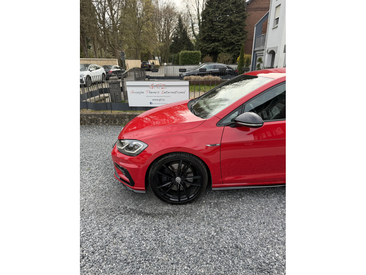 Volkswagen Golf R R 300 DSG 4Motion