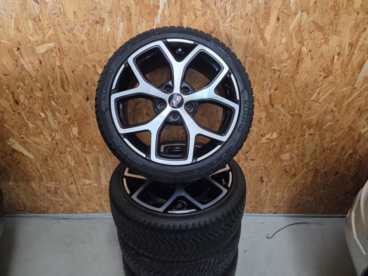 Jantes alu + Pneus hiver 18