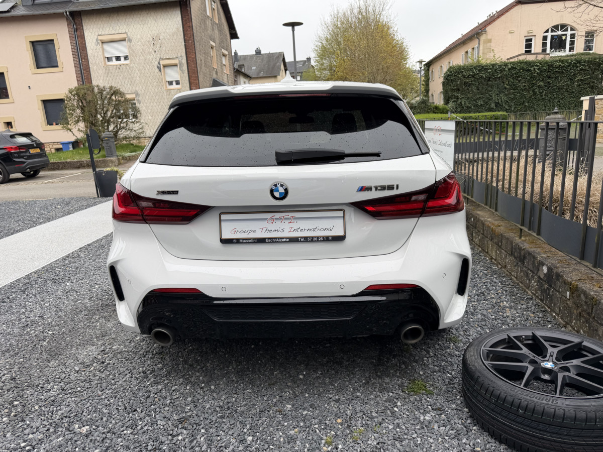 BMW M135 i Xdrive 306 Steptronic