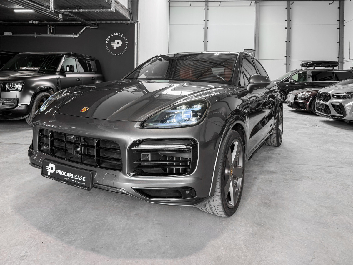 Porsche Cayenne Coupe E-Hybrid/Panorama/22