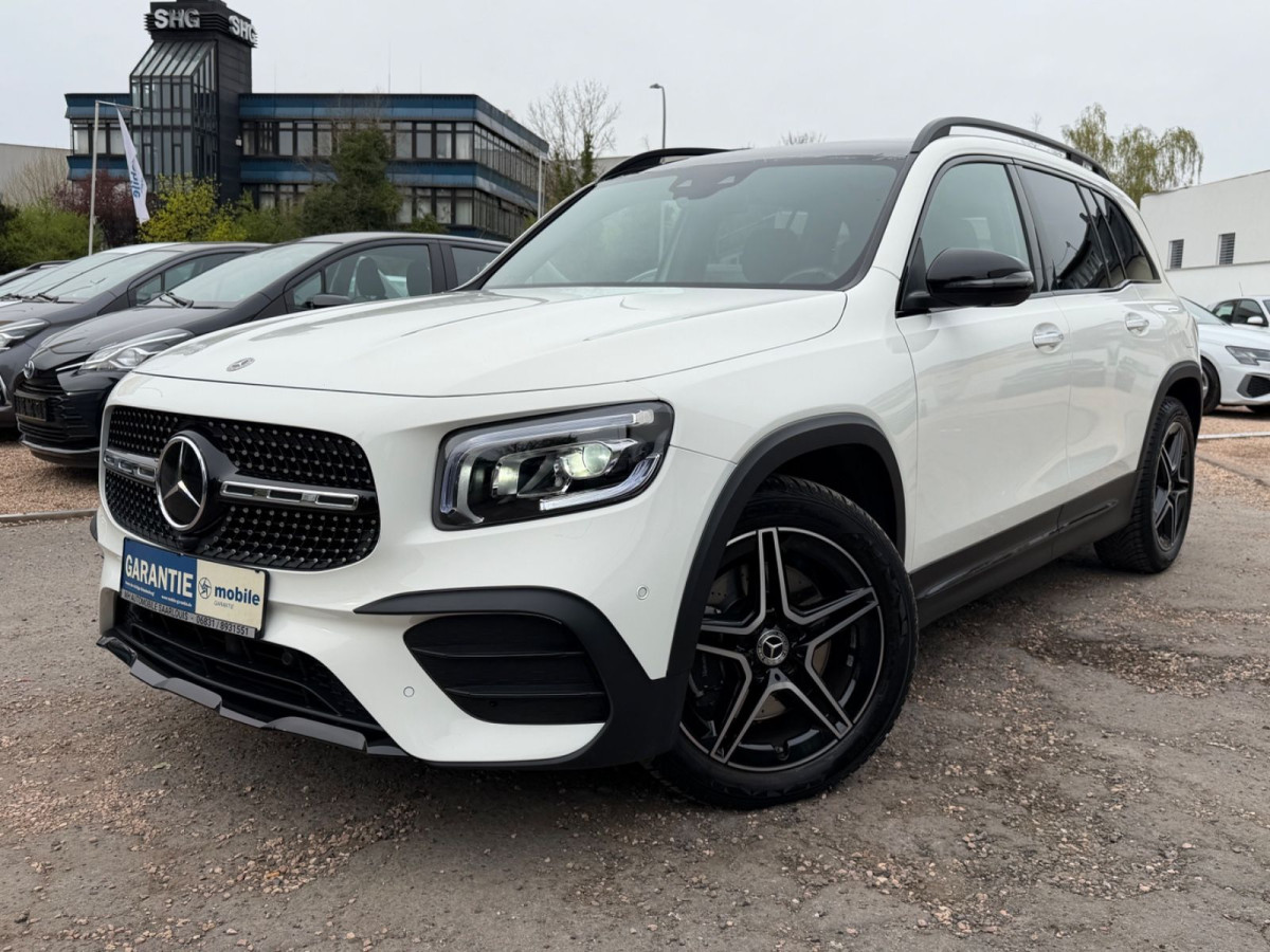 Mercedes-Benz GLB 250 4Matic AMG Line / Panoramaschiebedach /