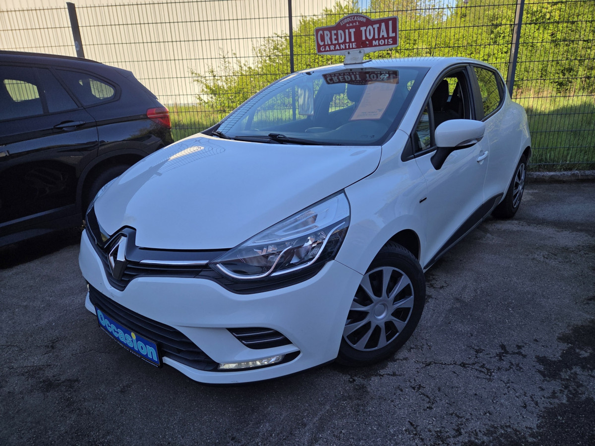 Renault Clio IV TREND ESSENCE