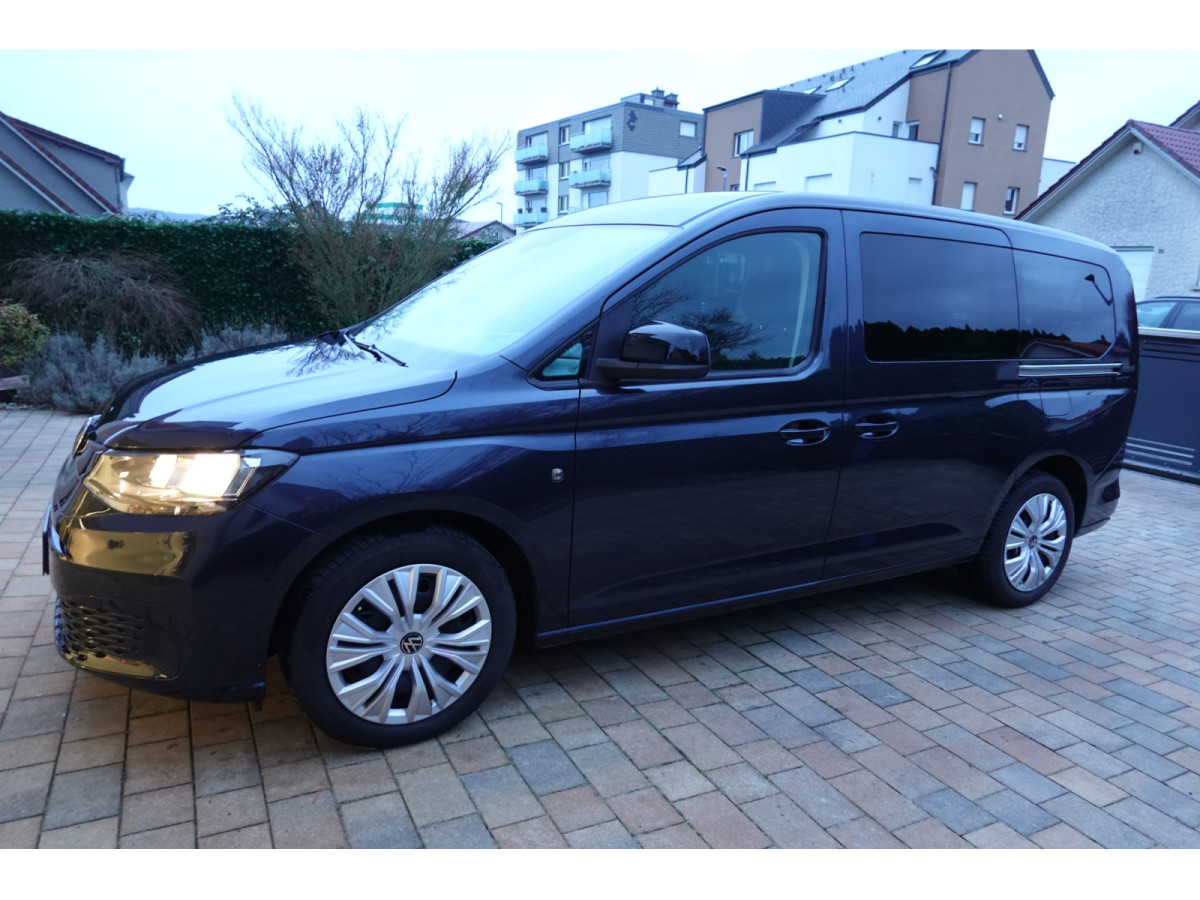 Volkswagen Caddy Maxy 2.0 TDI DSG 7 places