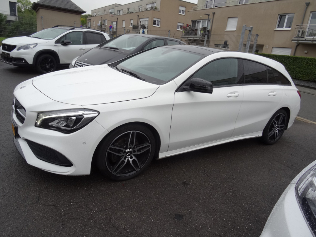 Mercedes-Benz CLA 200 Shooting Brake AMG-LINE