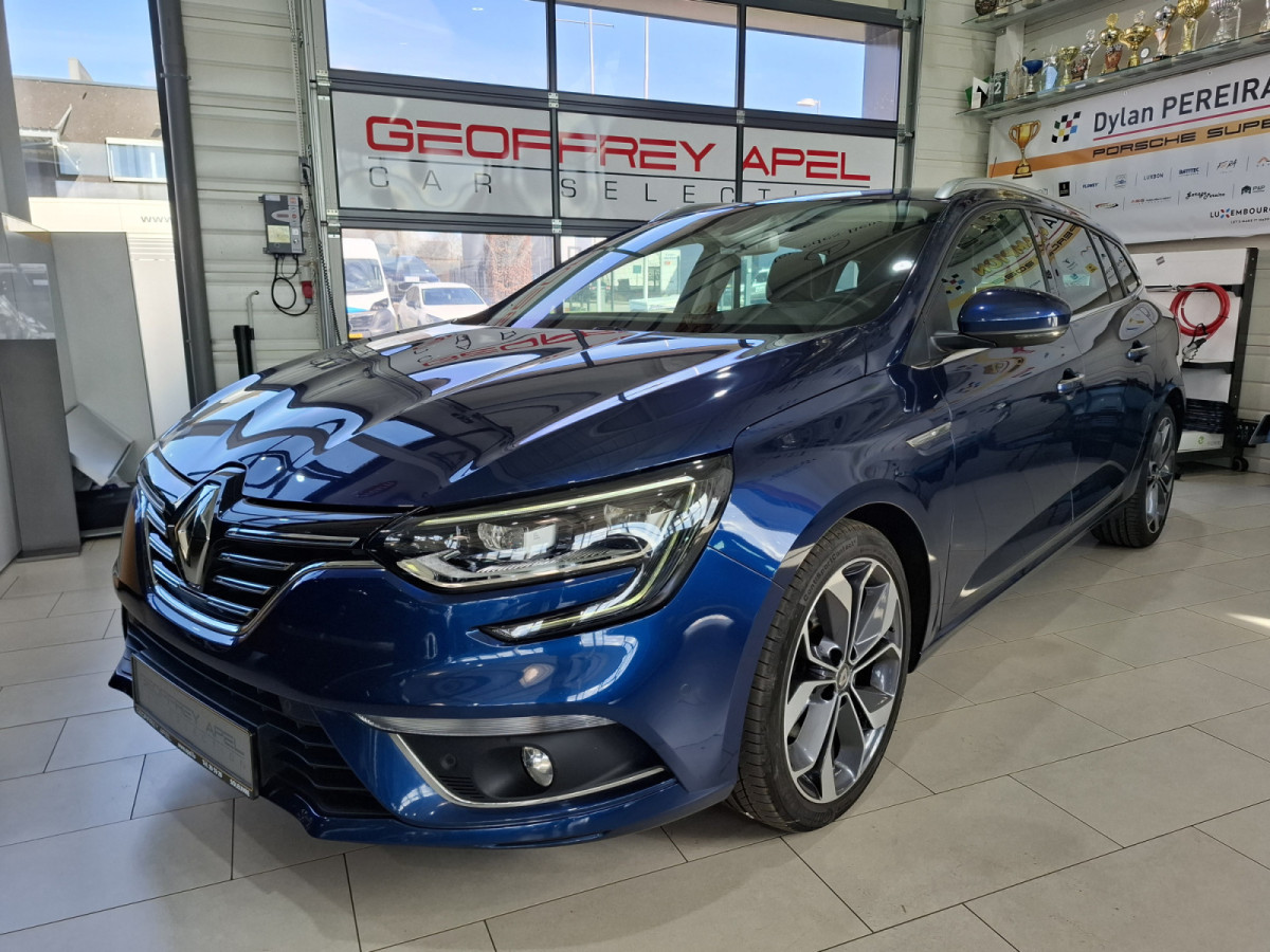Renault Megane 1.6 DCI 130 BOSE EDITION, 1 HAND, CAMERA, CUIR, DIGITAL COCKPIT, LED,