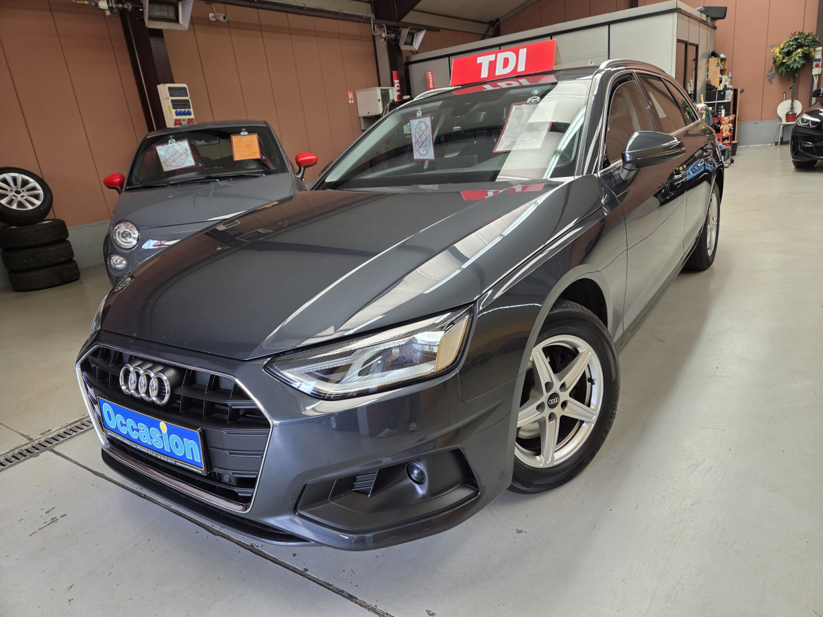 Audi A4 AVANT 30TDI ATTRACTION S-TRONIC
