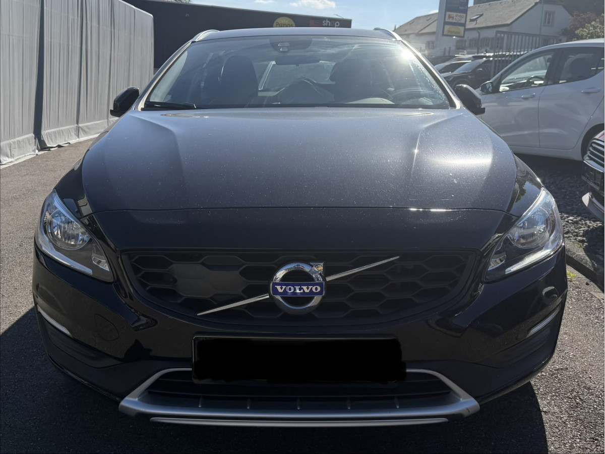 Volvo V60 Cross Country D3 GEARTRONIC CUIR NAVI