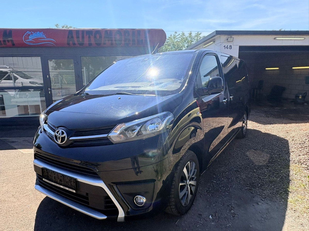 Toyota Proace Verso L2 Team Deutschland