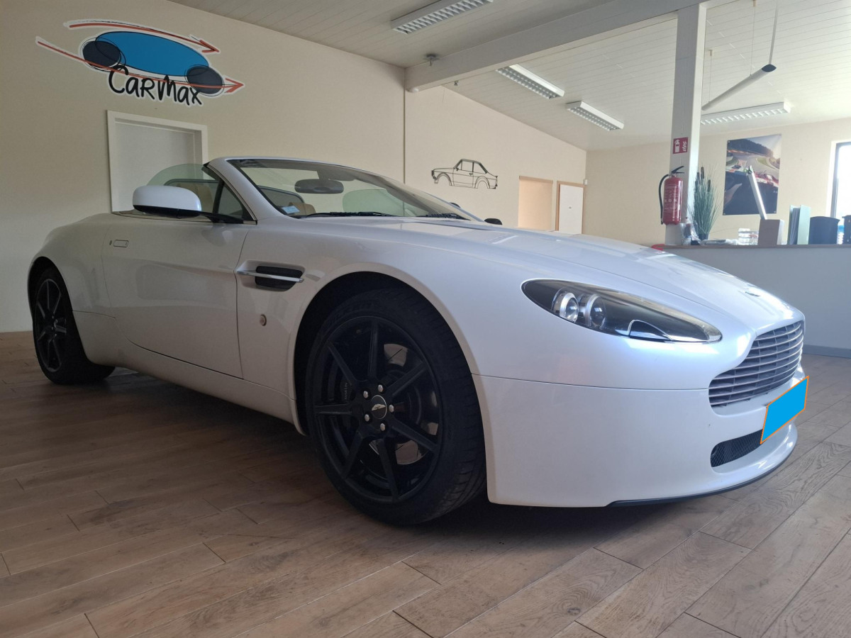 Aston Martin Vantage 8Roadster 4.3 V8 Full History