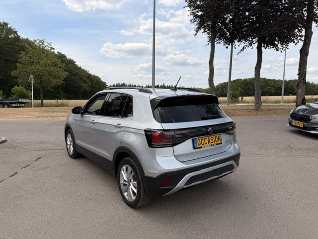 Volkswagen T-Cross LIFE 4