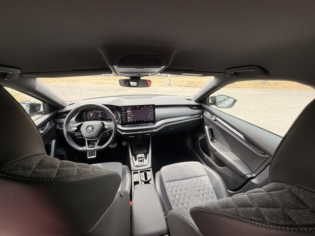 Skoda Octavia 2.0 TSI SPORTLINE 4