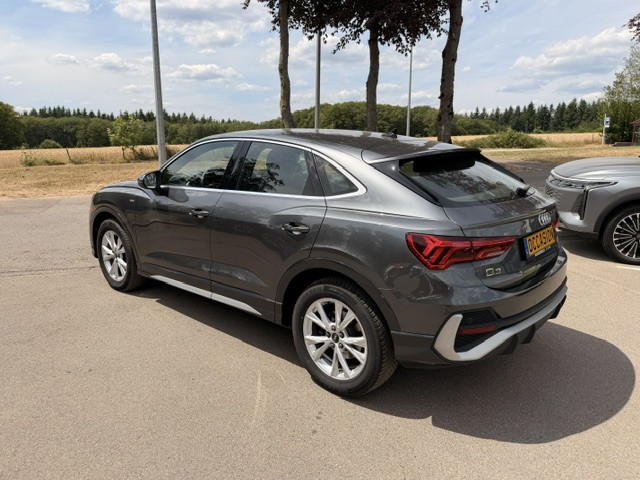 Audi Q3 35 TFSI  SPORTBACK S-LINE 5