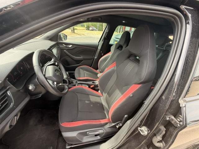Skoda Kamiq 1.5 TSI MONTE CARLO 2