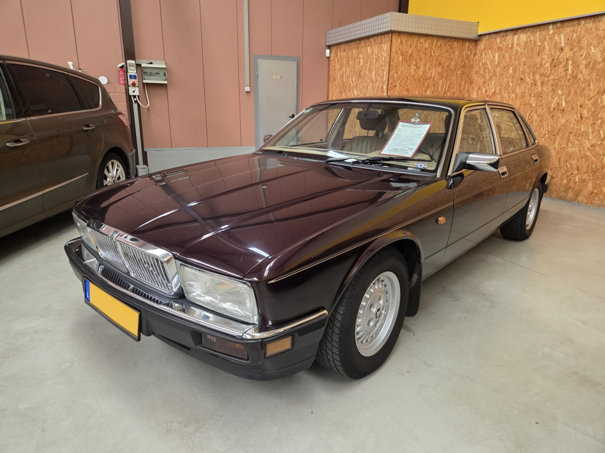 Jaguar Sovereign 3.2 essence 199CV