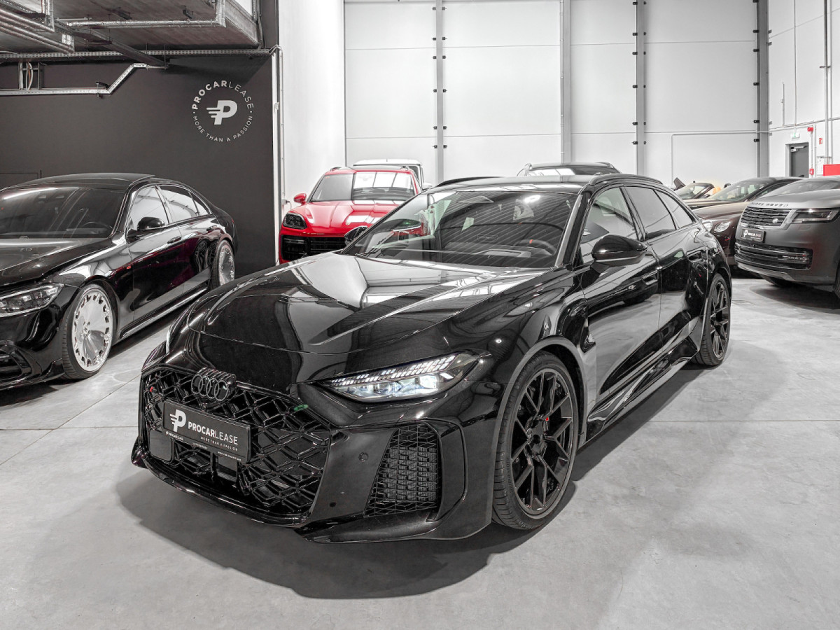 Audi RS5 Audi RS5 Avant Performance Facelift – Carbone_Céramique – RS Sport Plus Ventilés/Massants – B&O 3D – 21