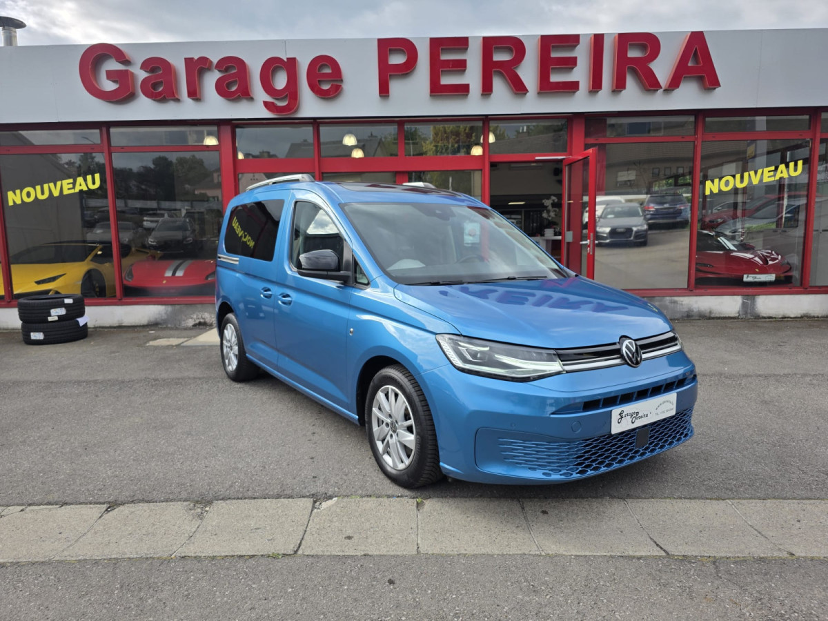 Volkswagen Caddy 1.5 TSI DSG LIFE 5 SITZE PANO NAVI 1 HAND
