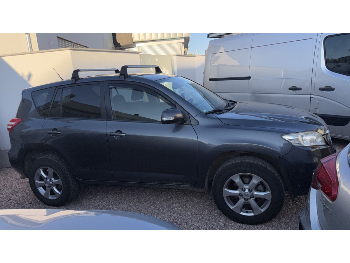 Toyota Rav 4 RAV4 Life 4x4  116 KW/Tüv/