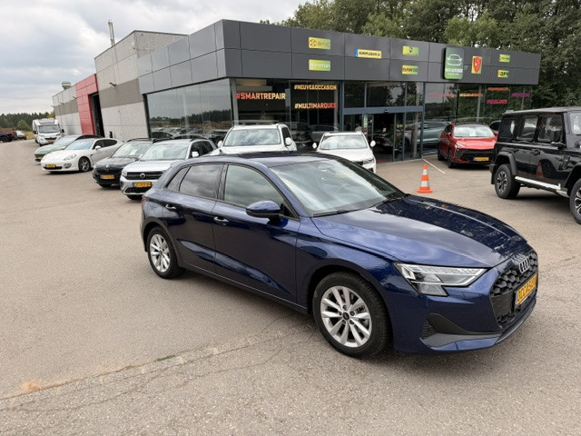 Audi A3 SPORTBACK TFSI 110KW S-TRONIC 3
