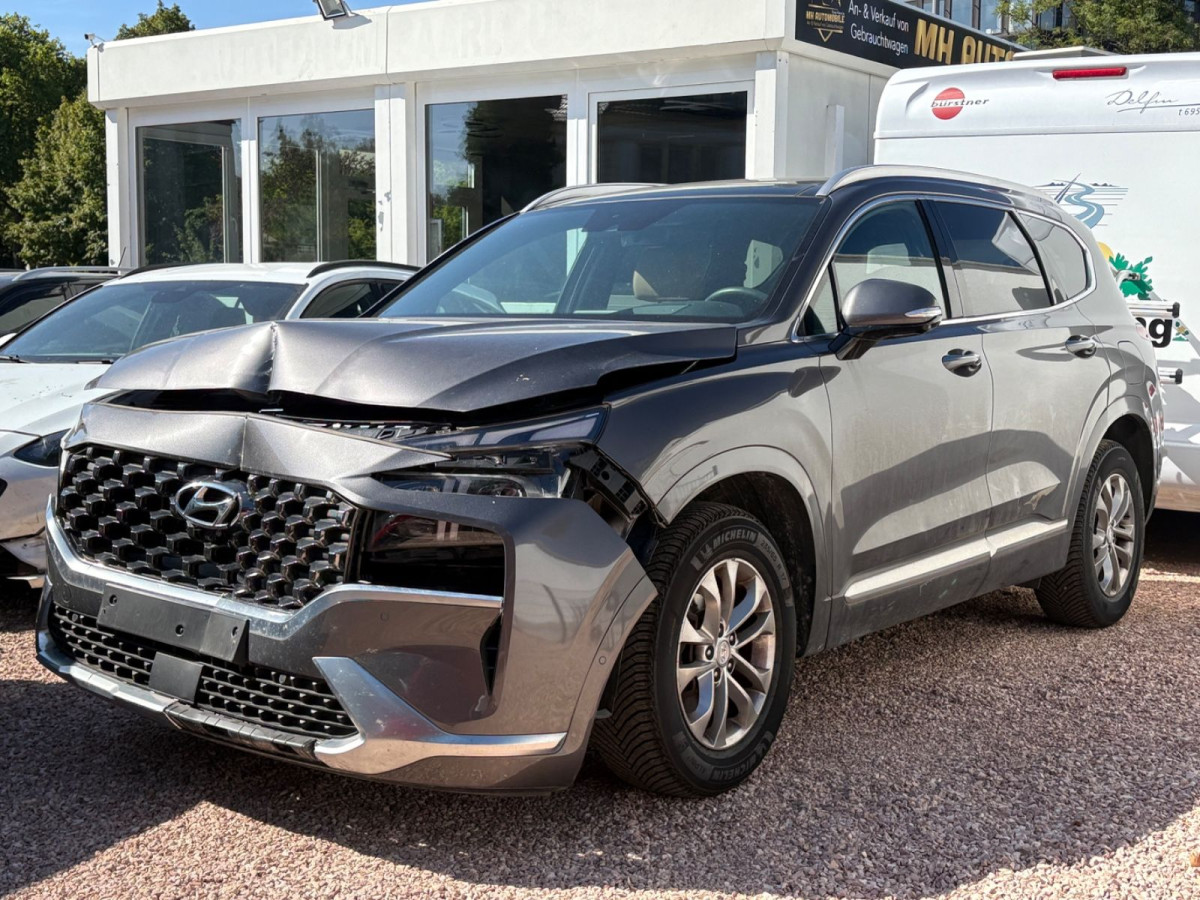 Hyundai Santa Fe Prime Hybrid 4WD