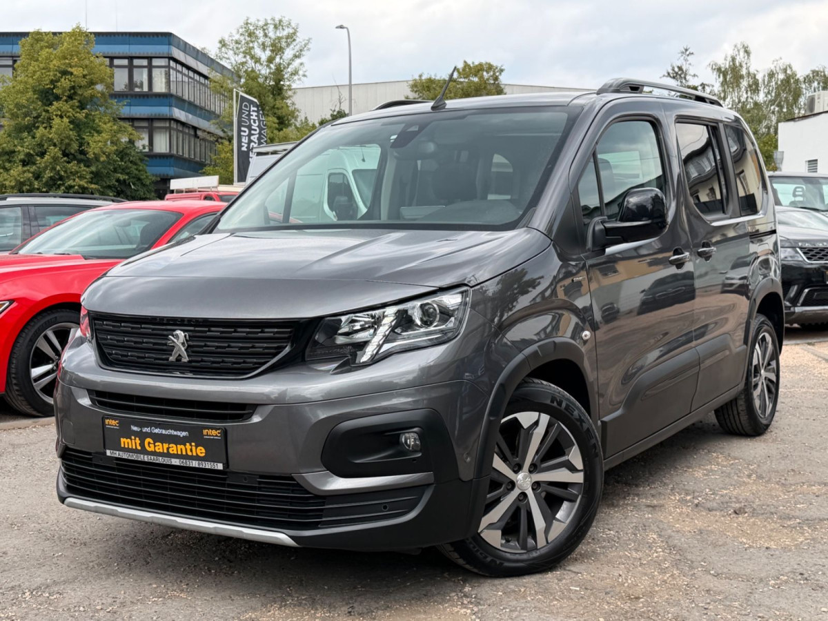 Peugeot Rifter BlueHDi 130 GT L1 5-Sitzer7AUTOMATIK/PANO
