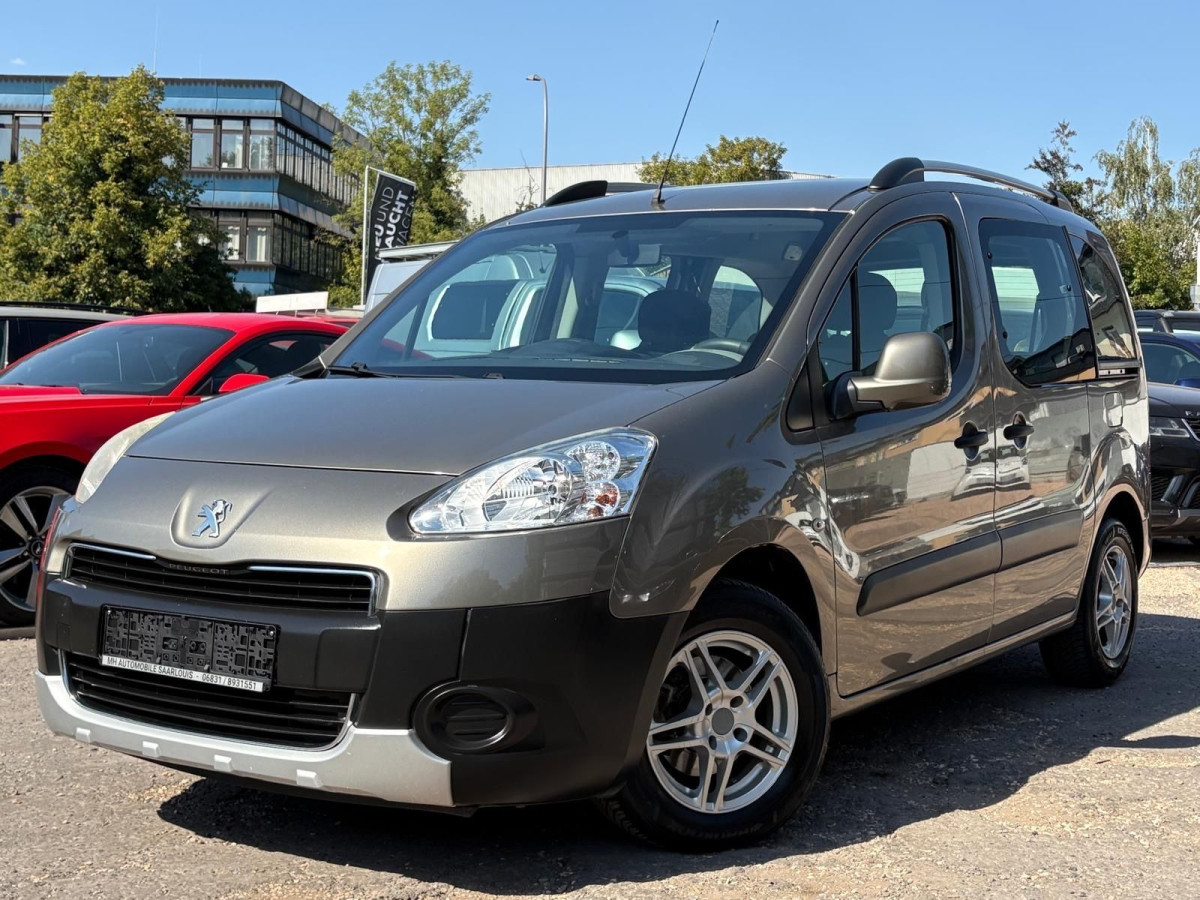 Peugeot Partner Tepee HDI/2xSchiebetüren/Klima/AHK