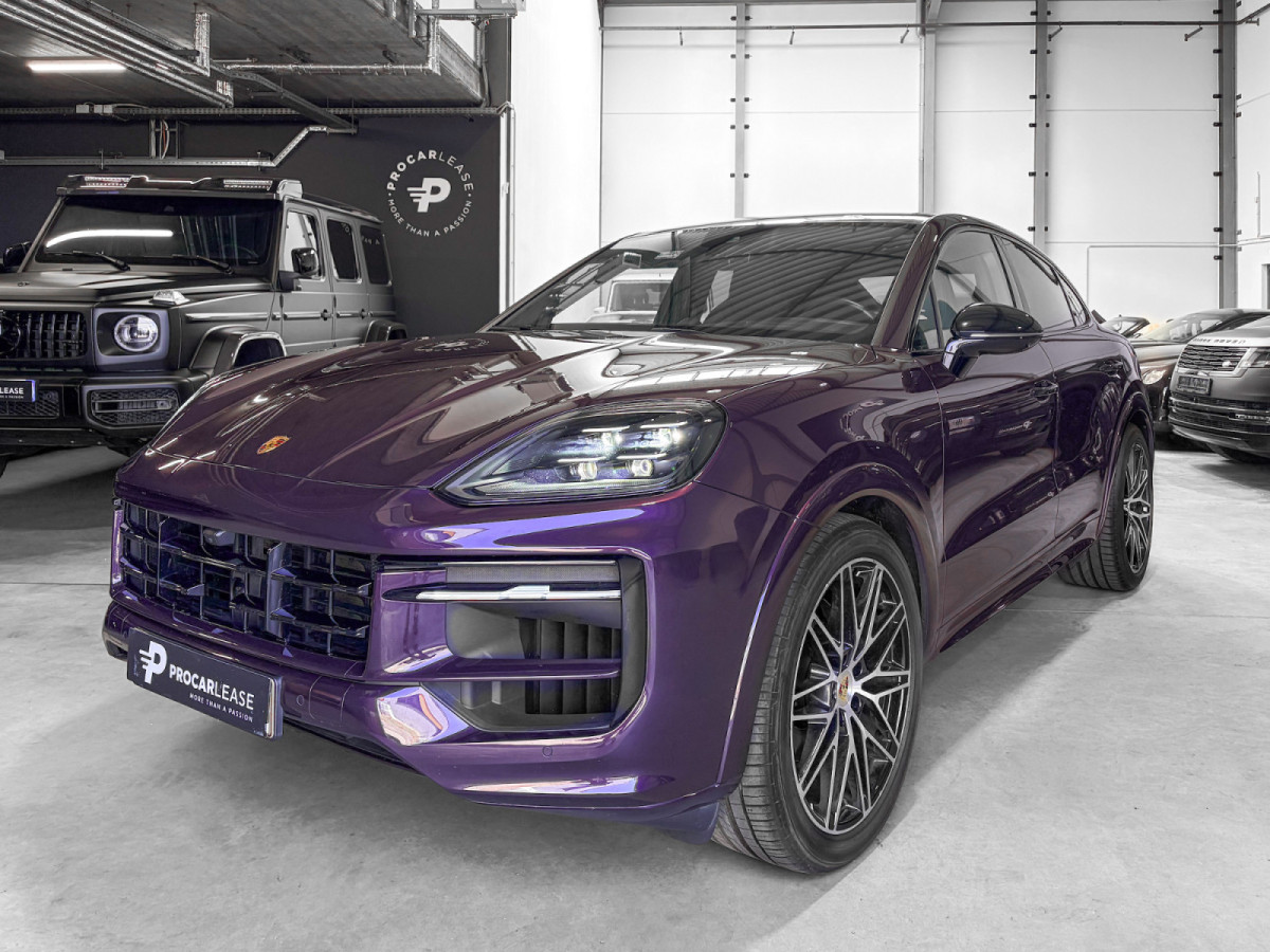 Porsche Cayenne Cayenne Coupe / PANORAMA / ACC / 360° / CHRONO/HUD/VOLL