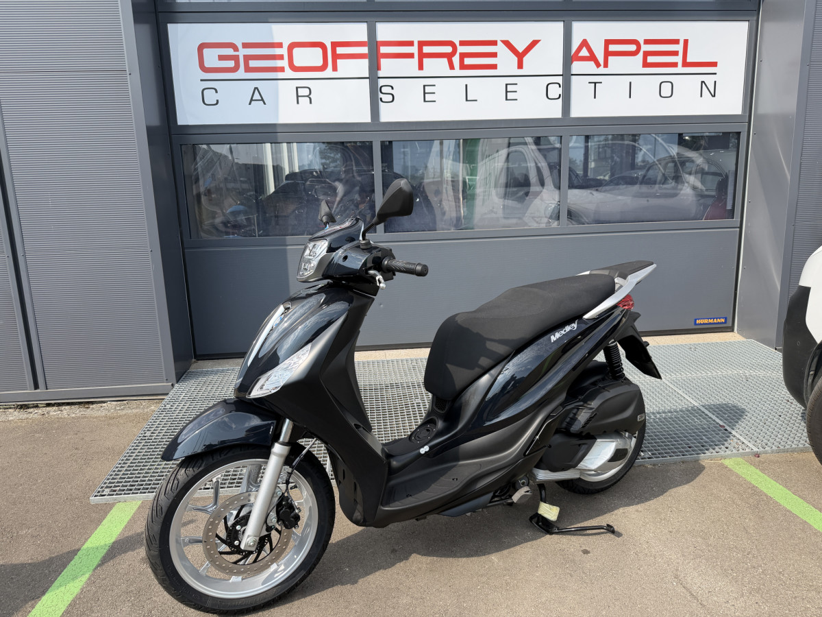 Piaggio Medley 125 