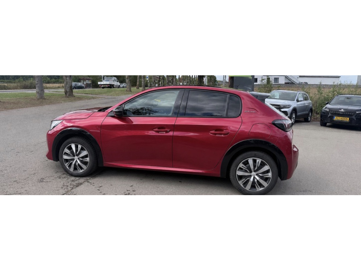 Peugeot 208 1.2 GT Line 130cv 4
