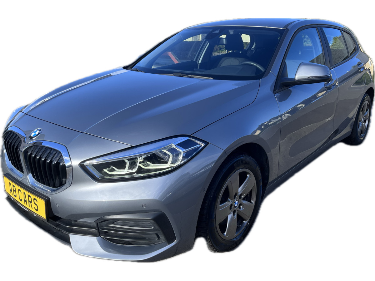 BMW 118 118i A 136cv 2xPDC Apple Carplay LED Camera