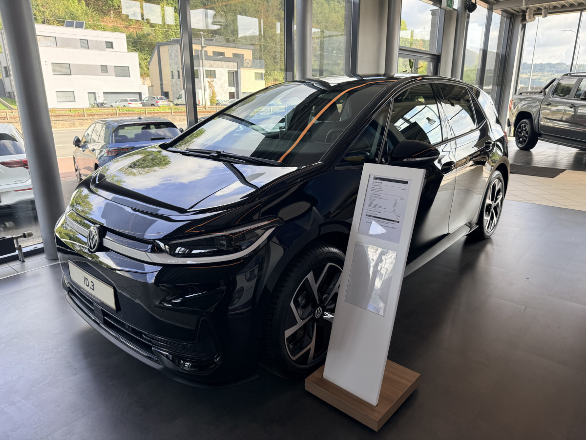 Volkswagen ID.3 Neo. Life 140 kW / 190 CV Boîte automatique 1 vitesse | Électrique