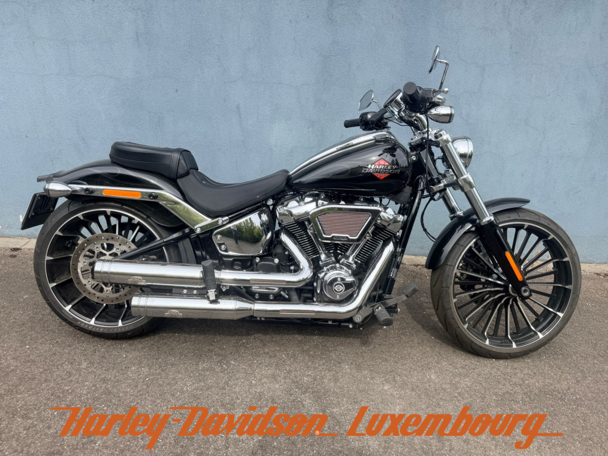 Harley-Davidson Breakout 