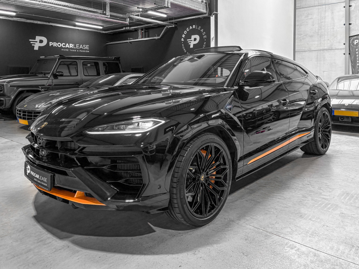 Lamborghini Urus URUS SE/NEW 2025/ STOCK AVAILABLE DIRECTLY